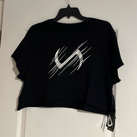 TLF Lift Oversized Gym Crop Tee Black & White Large raw edge - Picture 7 of 14